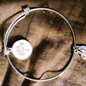 Silver tone Tree of life Bracelet